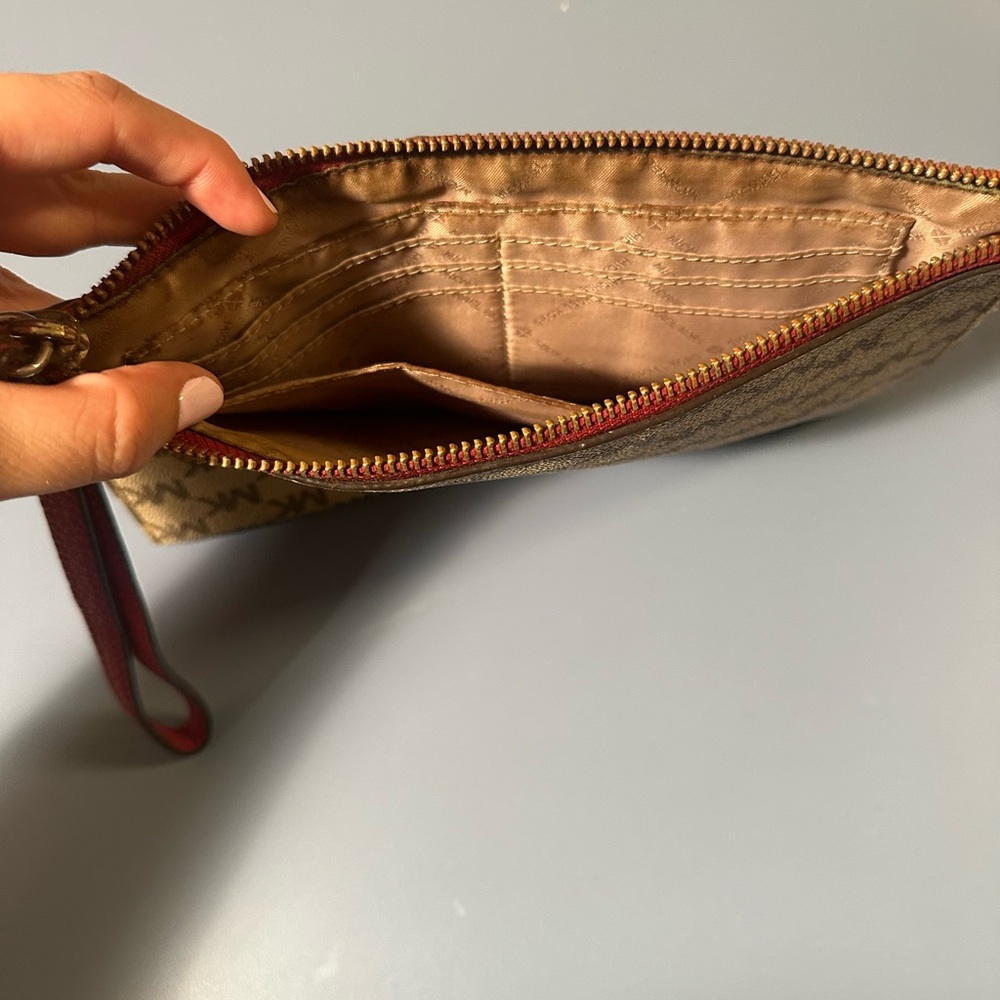 Michael Kors Brown/red Wristlet - Picture 3 of 4